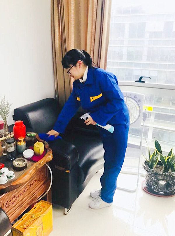 江蘇保潔處理污漬的技巧