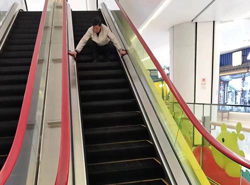 商場(chǎng)日常保潔